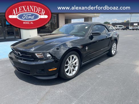 Used 2011 Ford Mustang Premium w/ 202A Rapid Spec Order Code RWD image 2