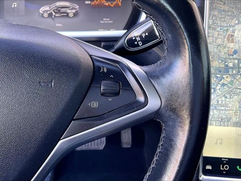 Used 2013 Tesla Model S image 24