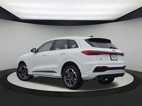 New 2025 Audi Q5 Premium image 5