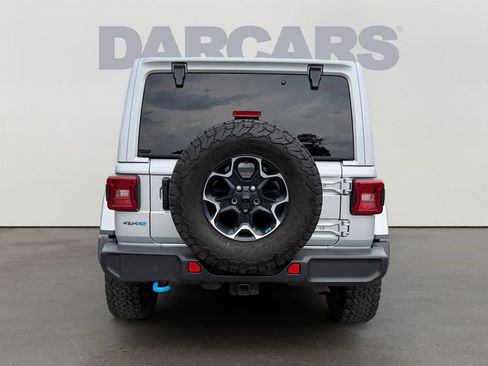 Used 2023 Jeep Wrangler Unlimited Rubicon 4xe w/ Cold Weather Group AWD/4WD image 6