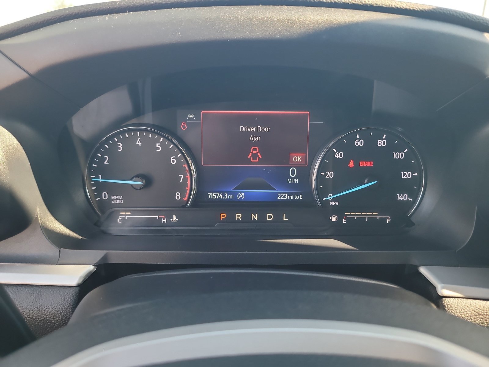 Used 2021 Ford Explorer XLT w/ Equipment Group 202A RWD image 16