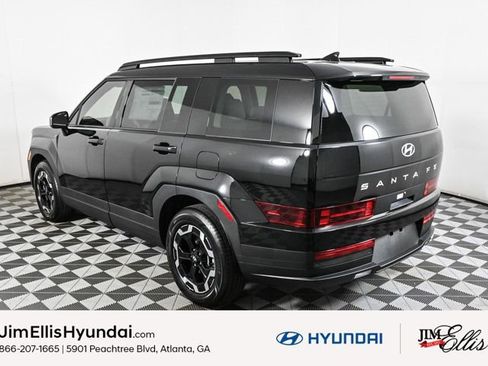 Used 2025 Hyundai Santa Fe SEL image 8