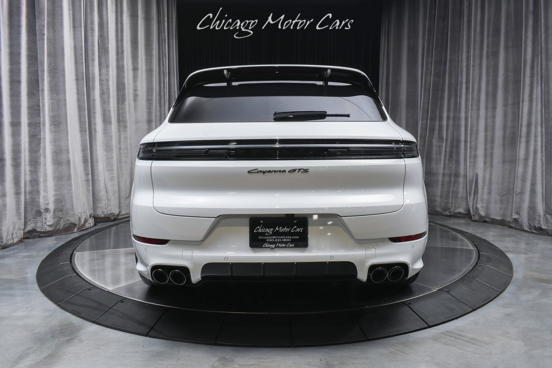 Used 2025 Porsche Cayenne GTS AWD/4WD image 4