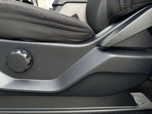 Used 2017 Ford F150 XL w/ Equipment Group 101A Mid RWD image 26