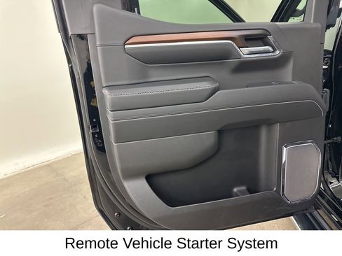 Used 2024 GMC Sierra 1500 Denali w/ Technology Package image 29