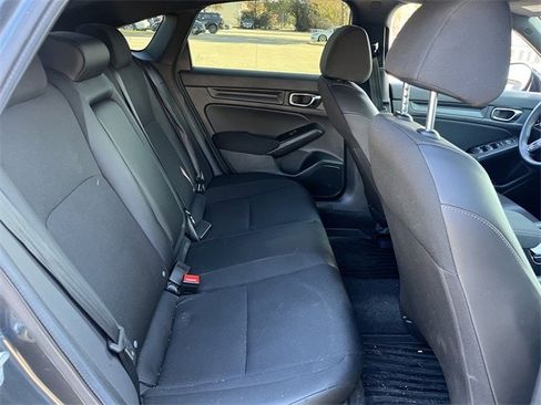 Used 2025 Honda Civic Sport image 31