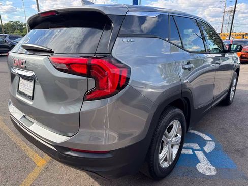 Used 2018 GMC Terrain SLE FWD image 5