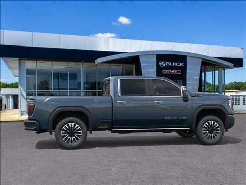 New 2026 GMC Sierra 2500 Denali Ultimate AWD/4WD image 5