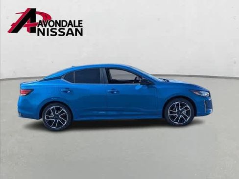 New 2025 Nissan Sentra SR image 7