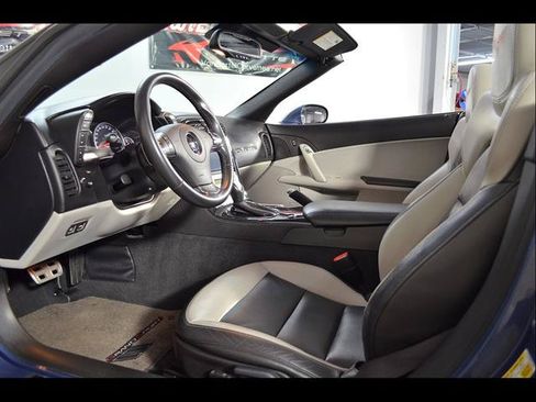Used 2012 Chevrolet Corvette Grand Sport w/ 2LT Preferred Equipment Group RWD image 12