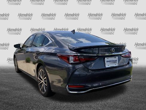 Used 2024 Lexus ES 300h w/ Technology Package FWD image 8
