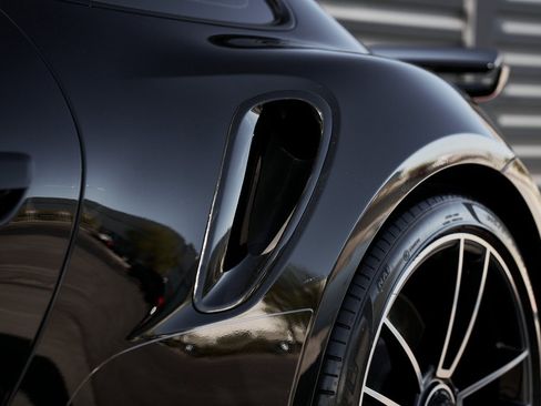 Used 2024 Porsche 911 Turbo image 5