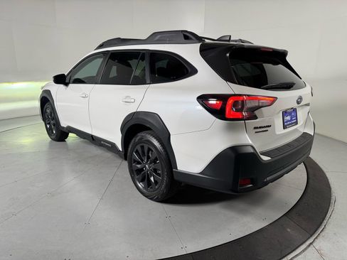 Used 2024 Subaru Outback Onyx Edition XT AWD/4WD image 3
