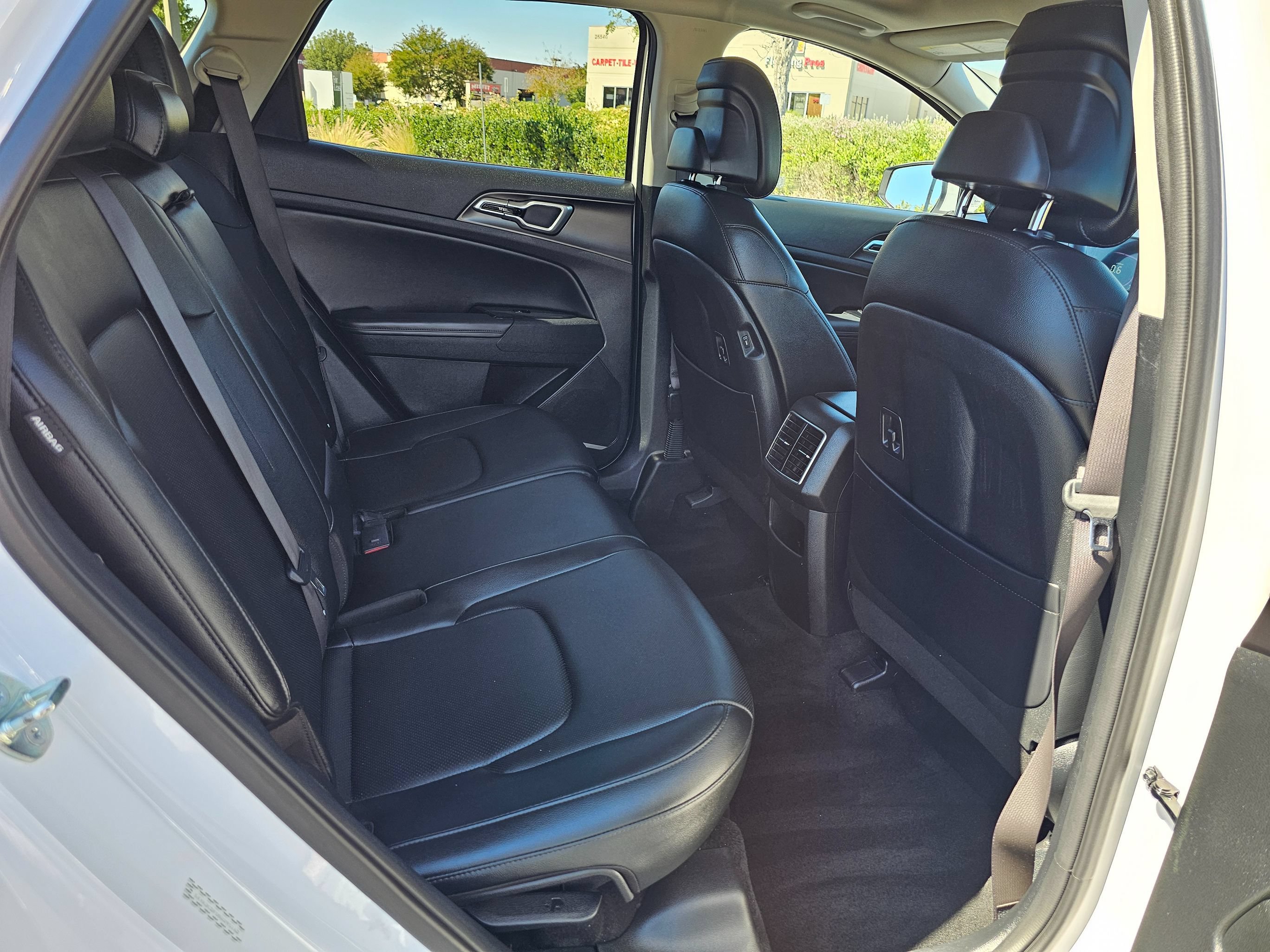 Used 2025 Kia Sportage EX w/ Premium Package AWD/4WD image 29