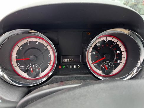 Used 2016 Dodge Grand Caravan SXT FWD image 7