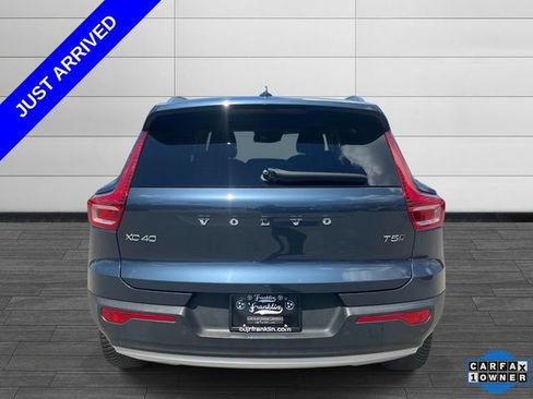 Used 2021 Volvo XC40 T5 Momentum w/ Premium Package AWD/4WD image 4