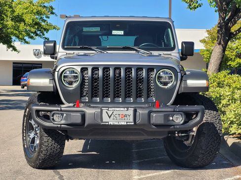 Used 2021 Jeep Wrangler Unlimited Rubicon w/ Dual Top Group AWD/4WD image 2