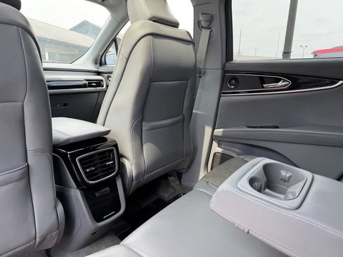 Used 2021 Lincoln Nautilus Reserve FWD image 19
