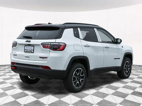 New 2026 Jeep Compass Trailhawk image 12