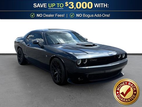 Used 2018 Dodge Challenger R/T Scat Pack RWD image 8