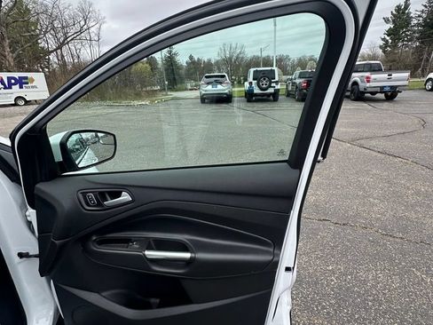Used 2018 Ford Escape SE AWD/4WD image 18