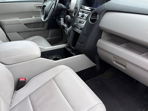 Used 2014 Honda Pilot EX-L image 16