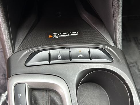 Used 2024 Buick Envista Preferred w/ Convenience I Package FWD image 28