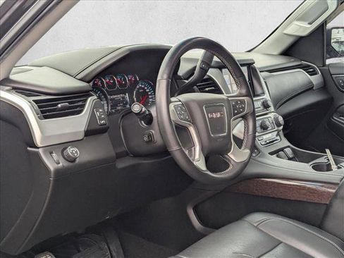 Used 2018 GMC Yukon SLT w/ Open Road Package image 10