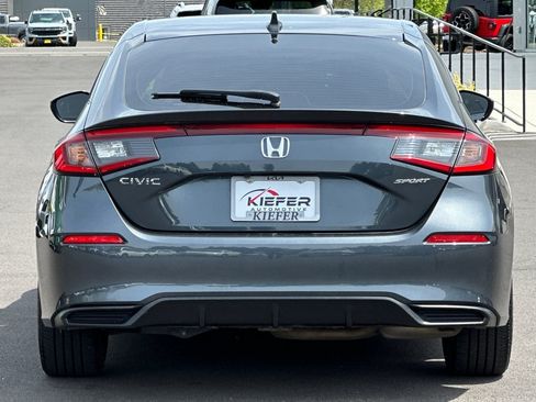 Used 2025 Honda Civic Sport image 3