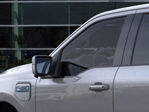 New 2025 Ford F150 Lightning Lariat image 20