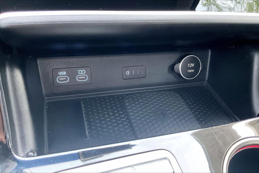 Used 2025 Genesis GV80 2.5T Standard AWD/4WD image 17