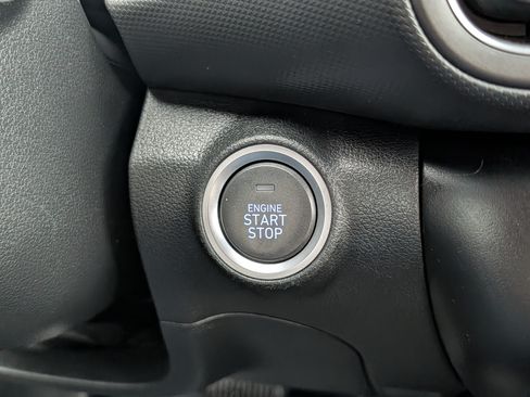 Certified 2022 Hyundai Kona SEL FWD image 29