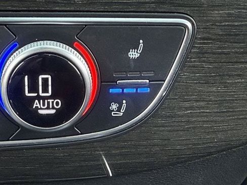 Used 2018 Audi Q7 3.0T Prestige w/ Prestige Package AWD/4WD image 22