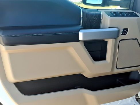 Used 2021 Ford F250 Lariat w/ Lariat Ultimate Package image 23