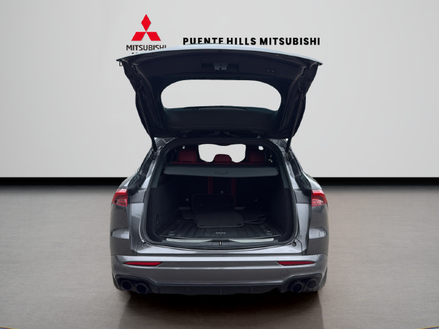 Used 2023 Maserati Grecale Modena AWD/4WD image 9