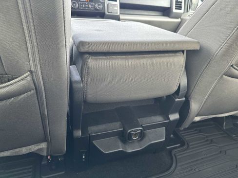 Used 2019 Ford F150 XLT w/ Equipment Group 302A Luxury image 21