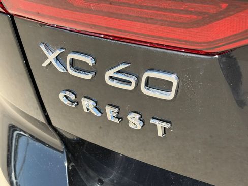 New 2026 Volvo XC60 T8 Ultra w/ Climate Package AWD/4WD image 9