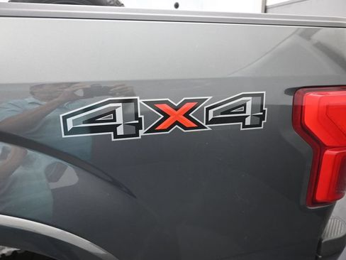 Used 2020 Ford F150 Platinum AWD/4WD image 2
