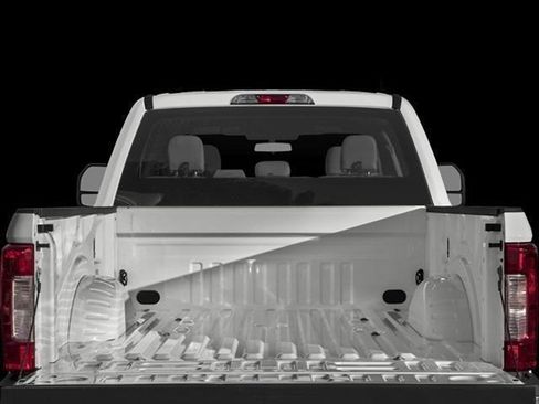 Used 2017 Ford F250 King Ranch w/ King Ranch Ultimate Package AWD/4WD image 12