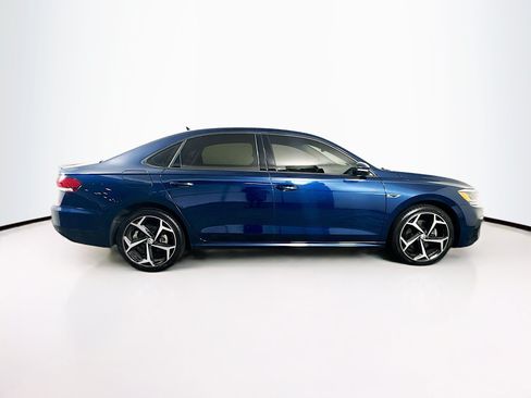 Used 2020 Volkswagen Passat 2.0T R-Line FWD image 10