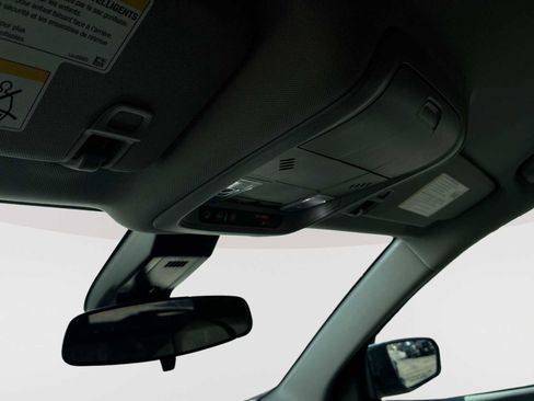 Certified 2023 Chevrolet Equinox LT image 34