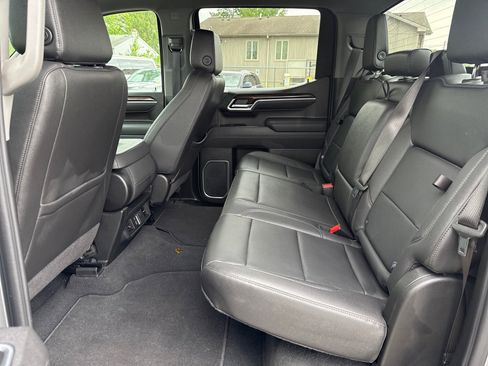 Used 2026 GMC Sierra 1500 SLT AWD/4WD image 8