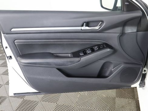 Used 2023 Nissan Altima 2.5 SL image 25