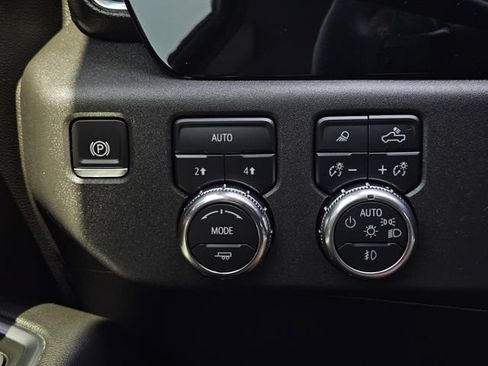 Used 2024 GMC Sierra 1500 Elevation w/ Elevation Premium Package AWD/4WD image 21