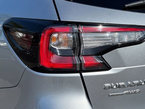 Certified 2025 Subaru Outback Limited AWD/4WD image 30