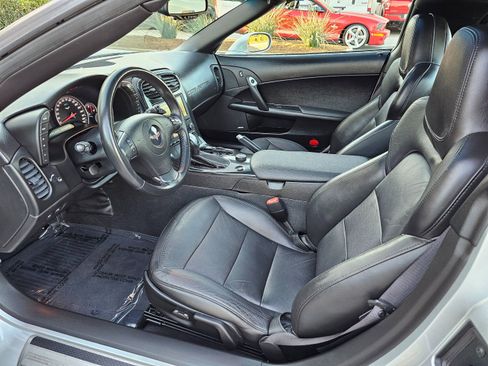 Used 2012 Chevrolet Corvette Coupe w/ 2LT Preferred Equipment Group image 13