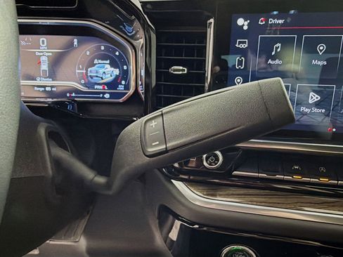 Used 2023 GMC Sierra 1500 Elevation image 19