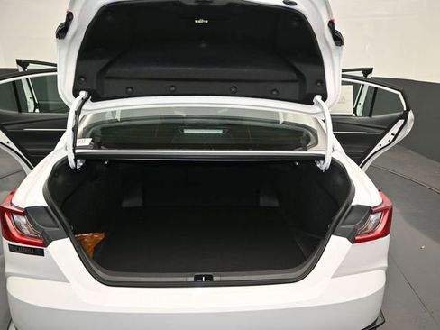 New 2026 Toyota Camry Hybrid w/ Multimedia Upgrade Package image 14