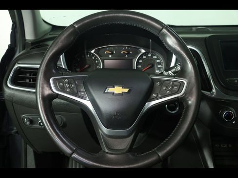Used 2022 Chevrolet Equinox LT image 24