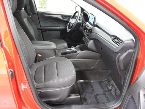 Used 2024 Ford Escape Active image 26